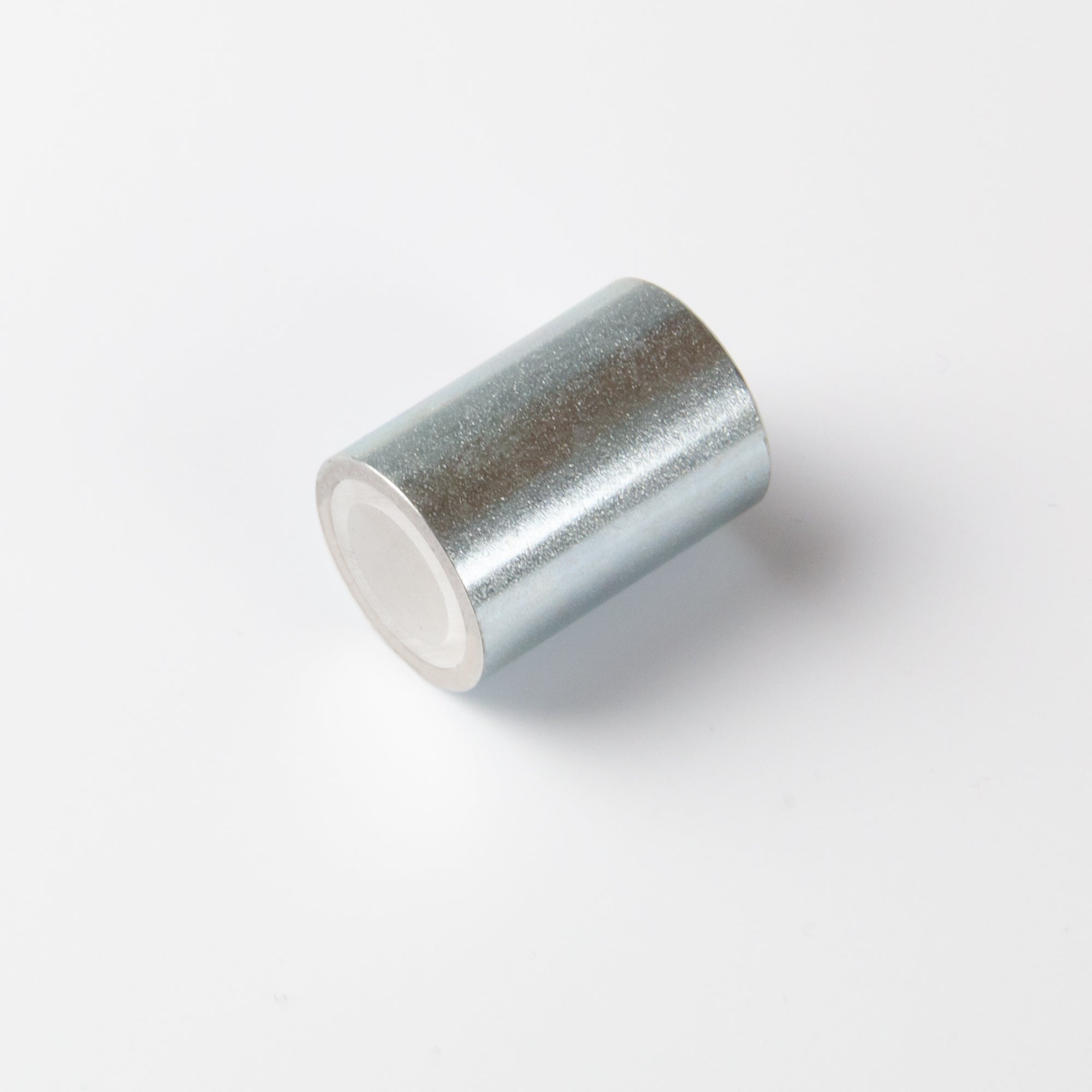 Stabgreifer aus AlNiCo Ø25x35mm mit Innengewinde M6 Haftfläche