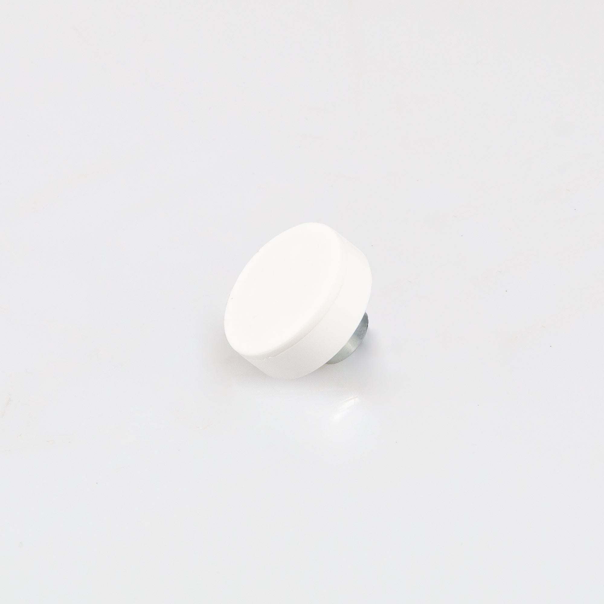 Gummiertes weißes Magnetsystem Ø18x6mm mit Gewindebuchse M4 Haftfläche