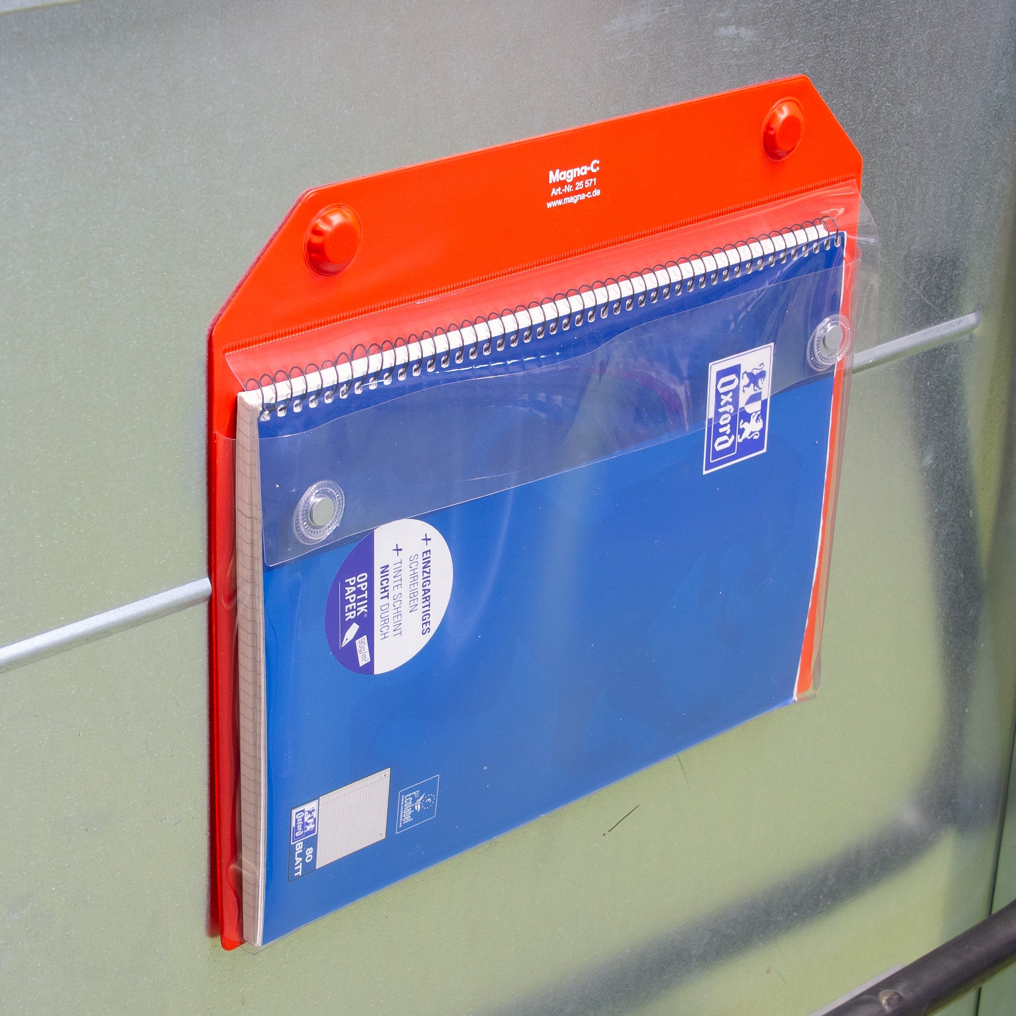 Magnetische XXL-Tasche für DIN A4 quer Anwendung