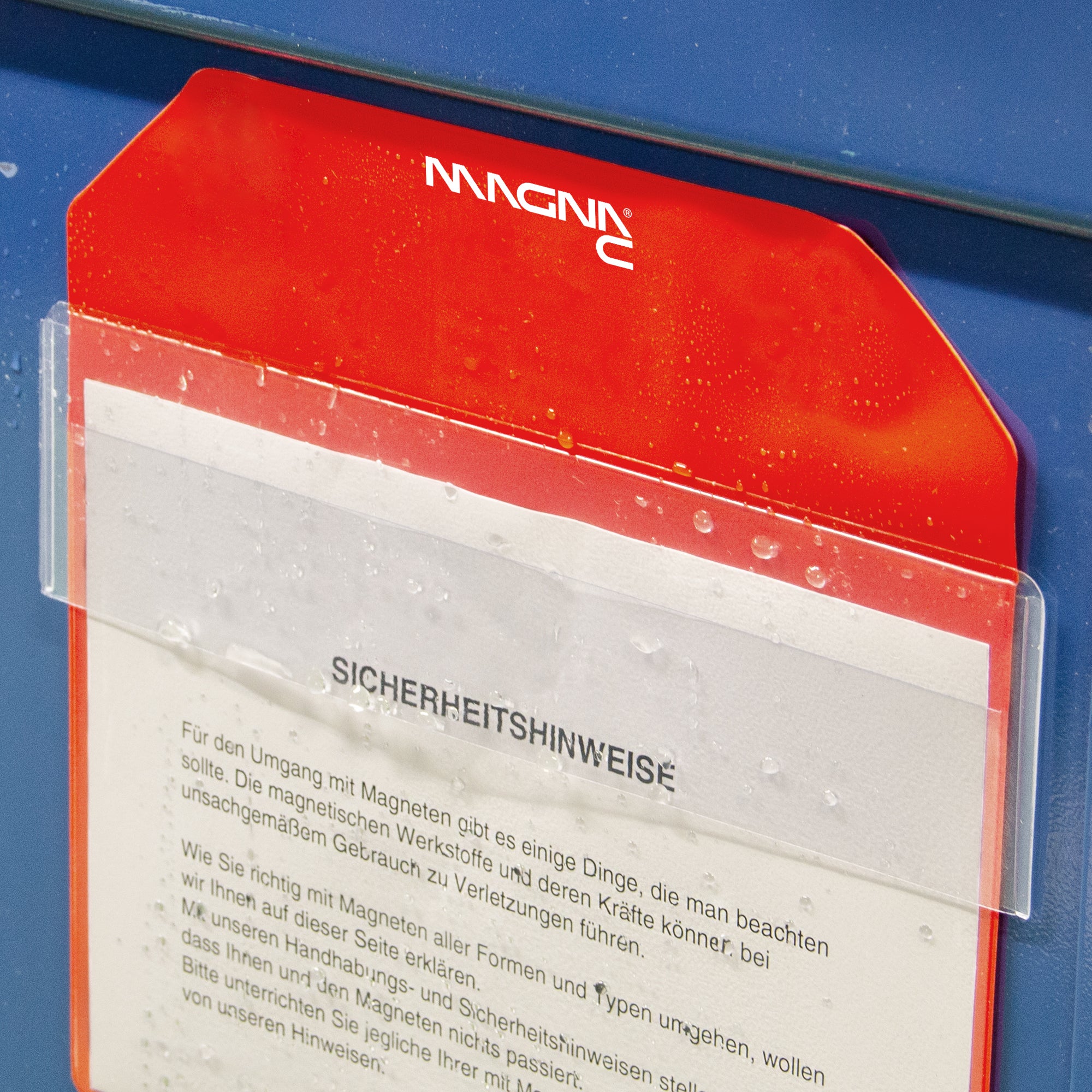 Magnettasche rot 220x300mm mit Regenklappe für DIN A4 Anwendung