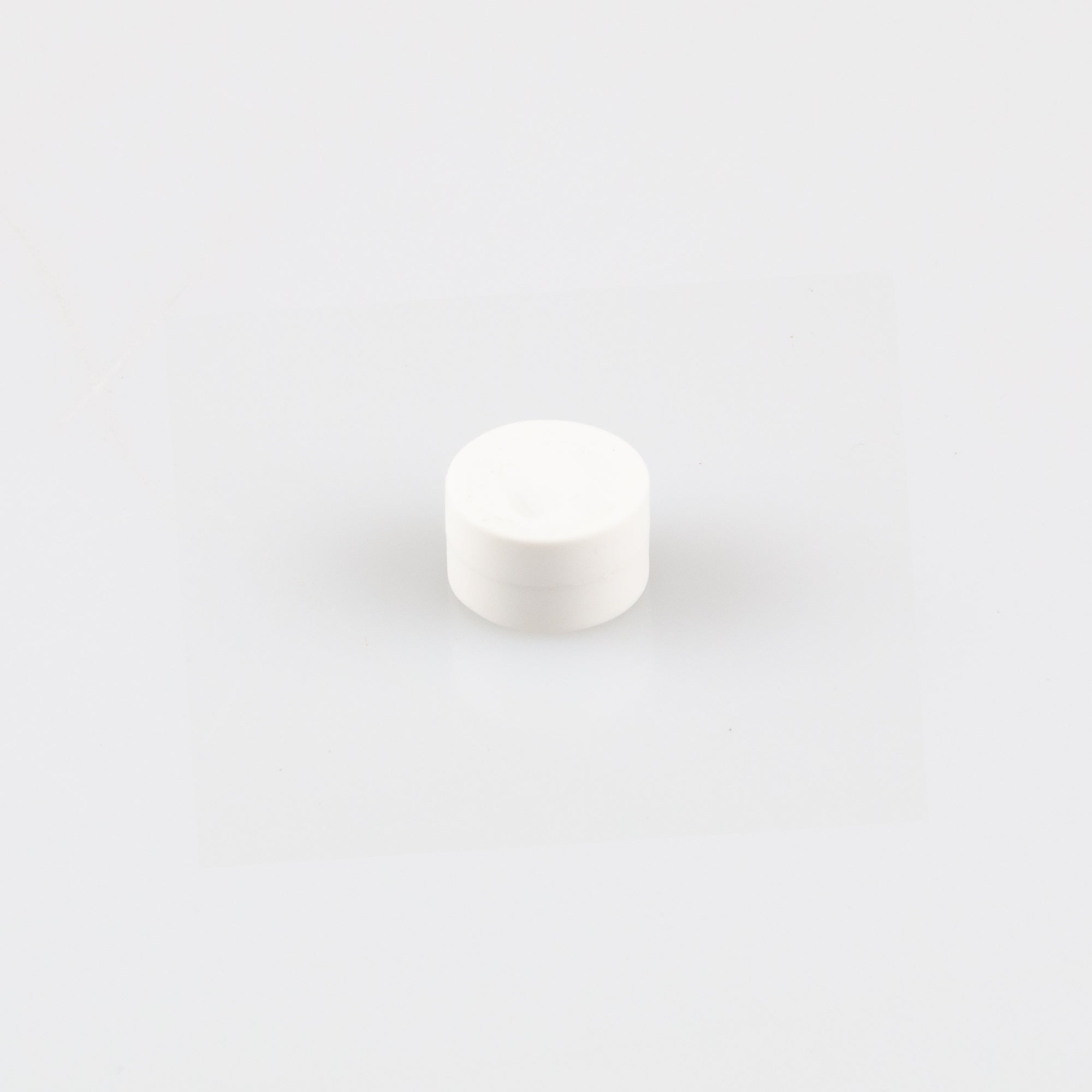 Gummiertes weißes Magnetsystem Ø12x7mm mit Innengewinde M3 Haftfläche