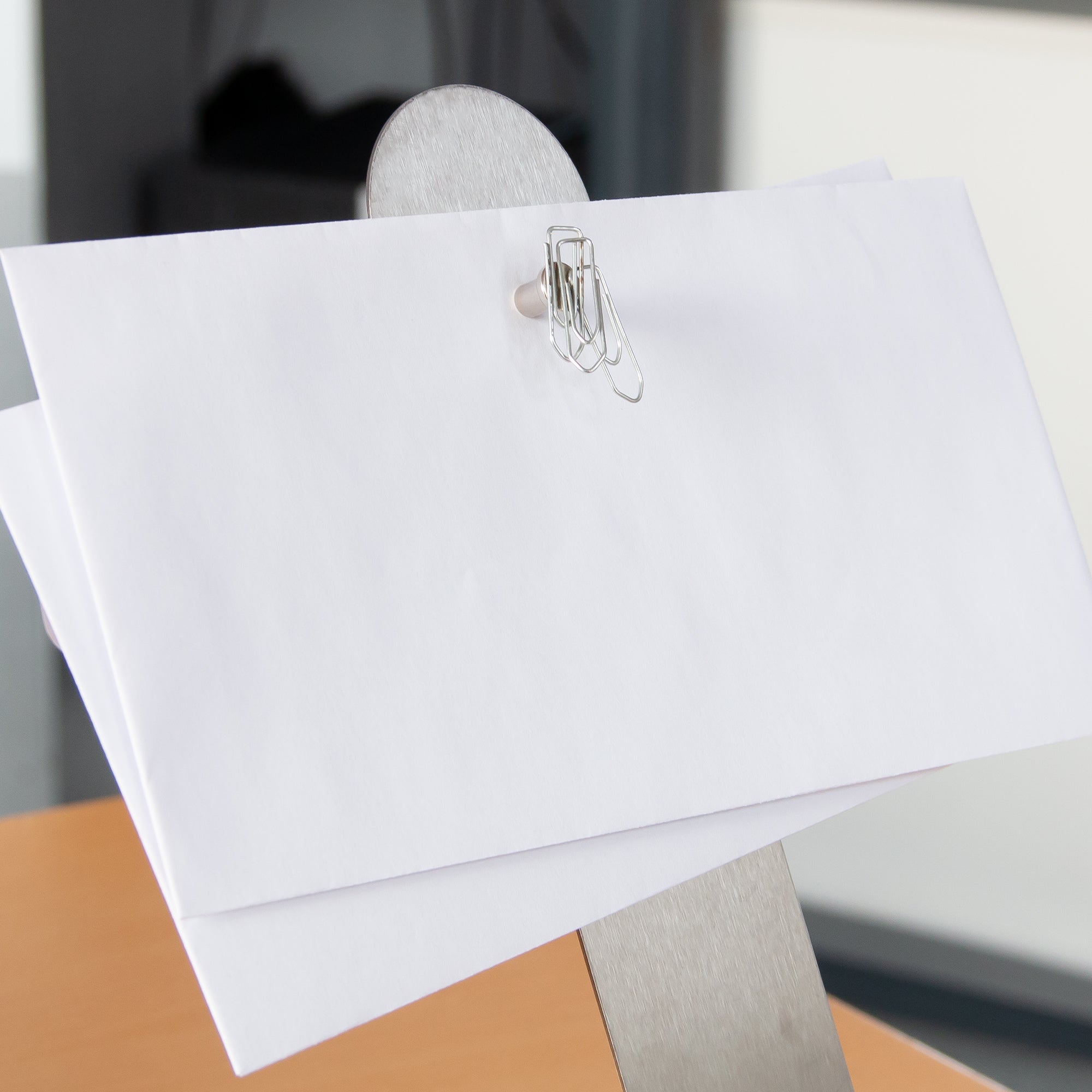 Neodym-Magnet mit Griffrand Ø6x10mm Anwendung