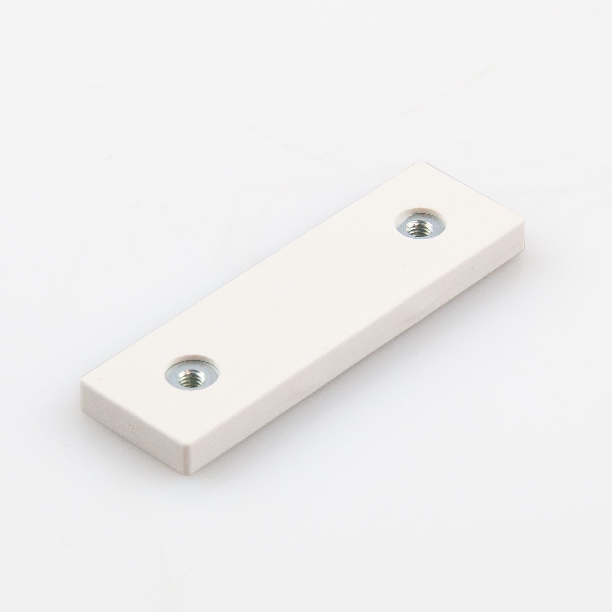 Gummiertes Magnetsystem 75x22,5x6mm mit Innengewinde 2xM4, Farbe: weiß