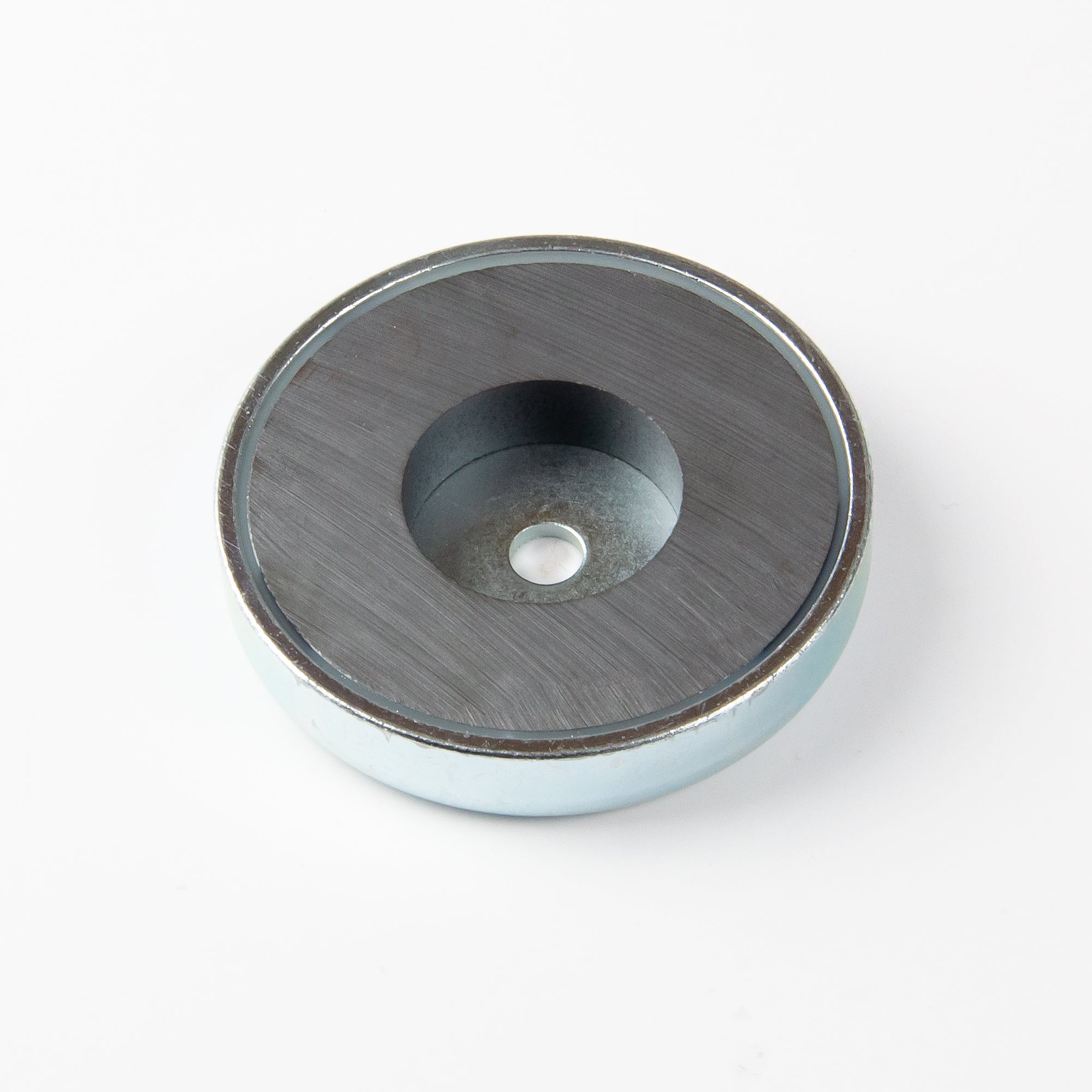 Ferrit Flachgreifer Ø57x11mm mit zylindrischer Senkung Haftfläche