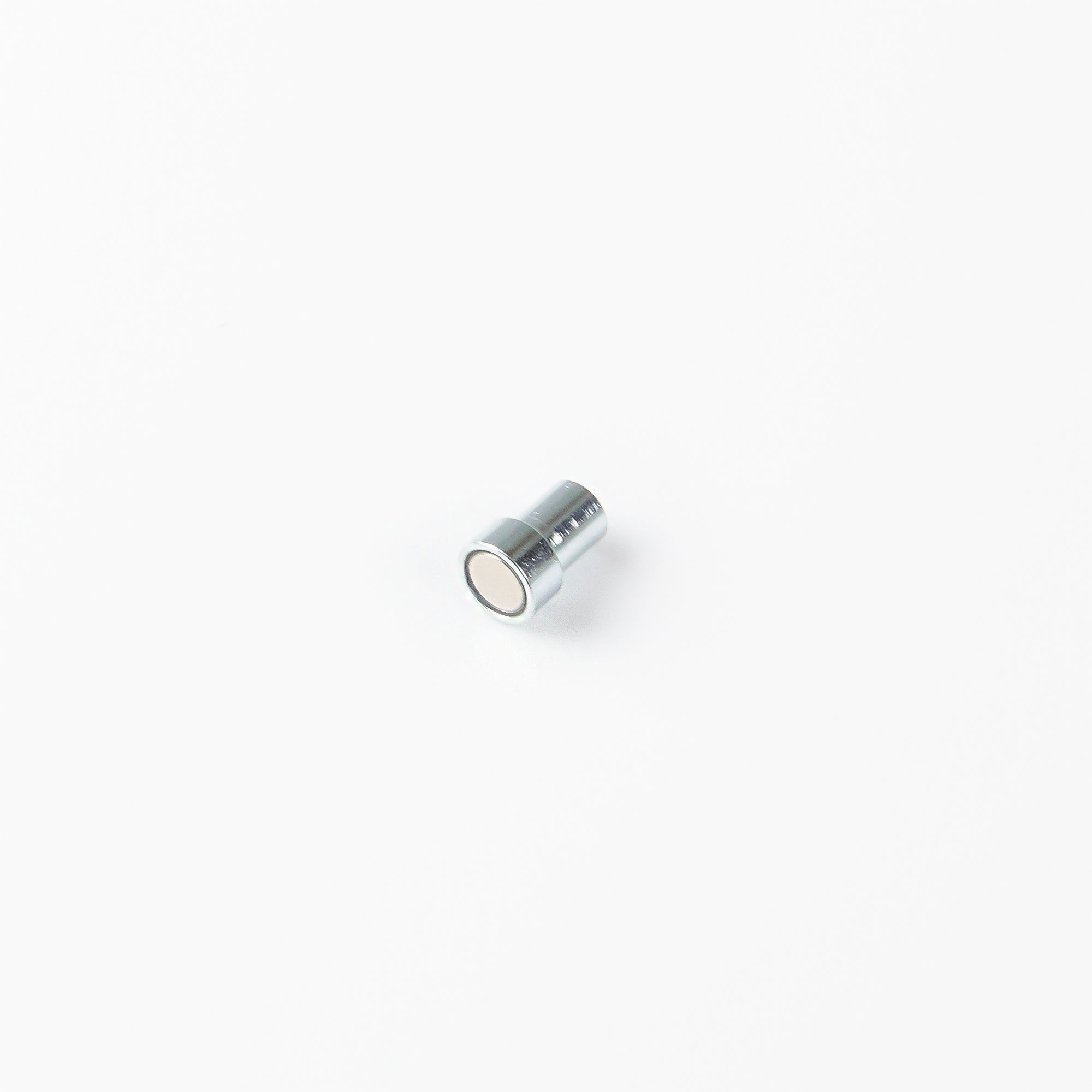 Neodym Topfmagnet mit Gewindebuchse Ø8x4,5mm