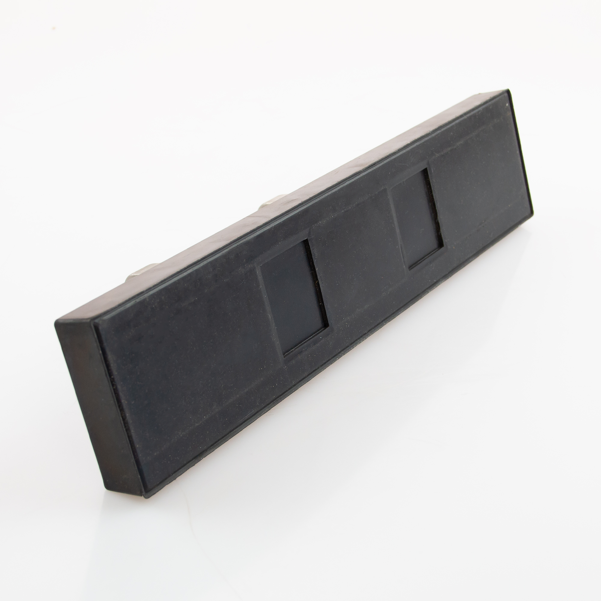 Gummiertes Magnetsystem 318x70x91mm mit 2x Doppelöse