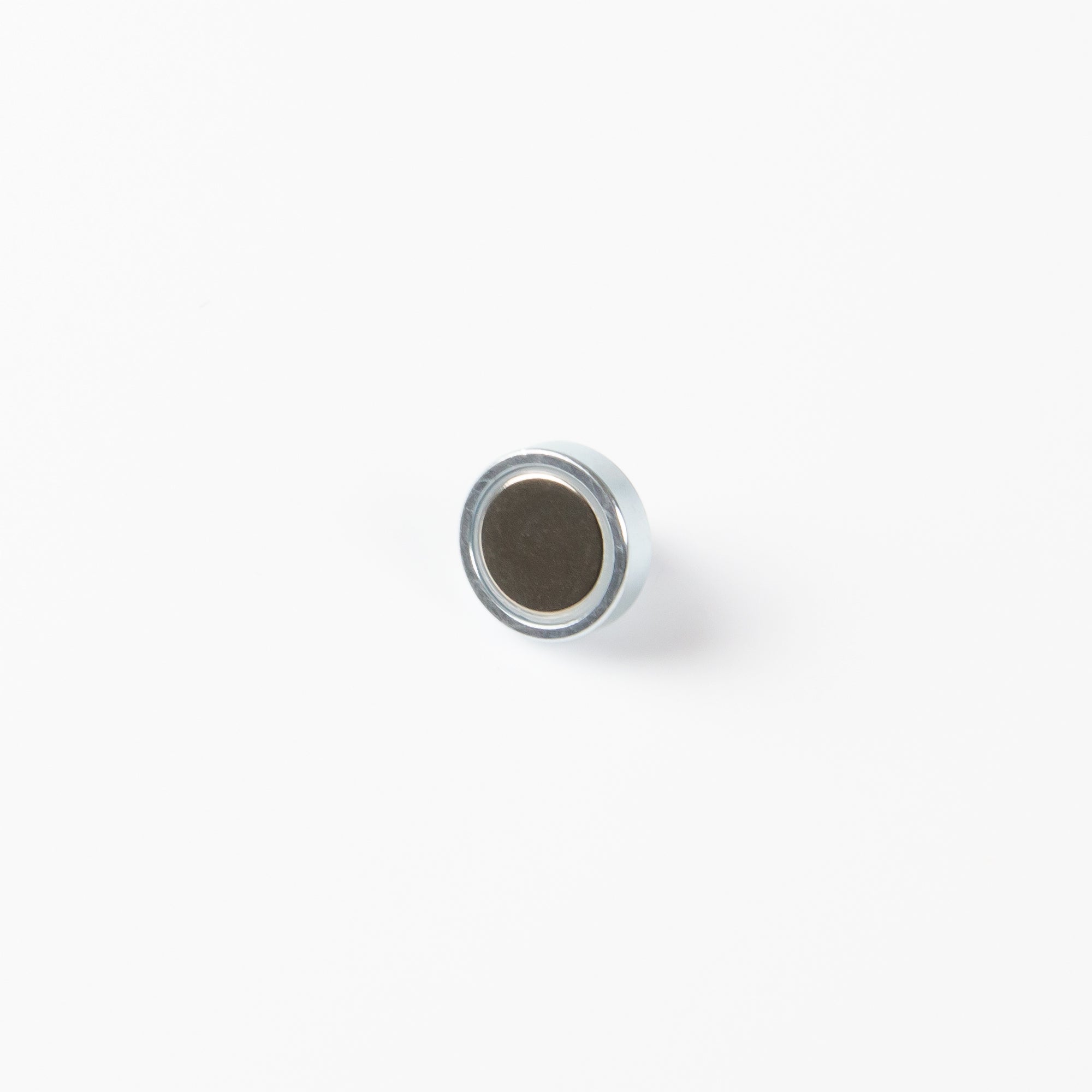 Neodym Topfmagnet mit Gewindebuchse Ø16x4,5mm