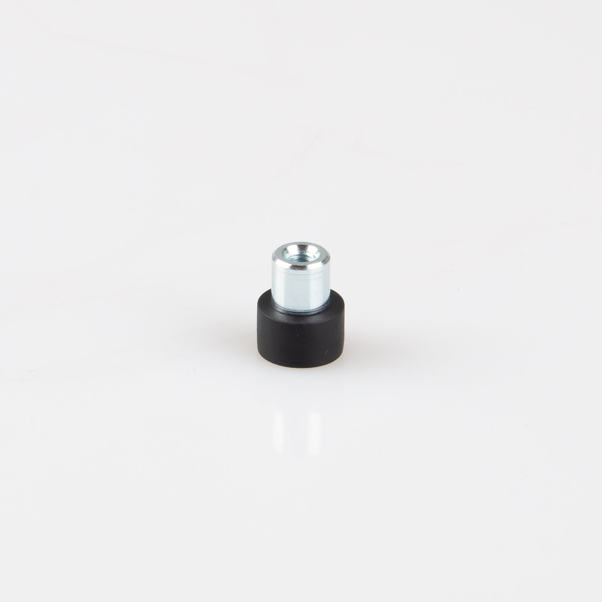 Gummiertes schwarzes Magnetsystem Ø12x7mm mit Gewindebuchse M4