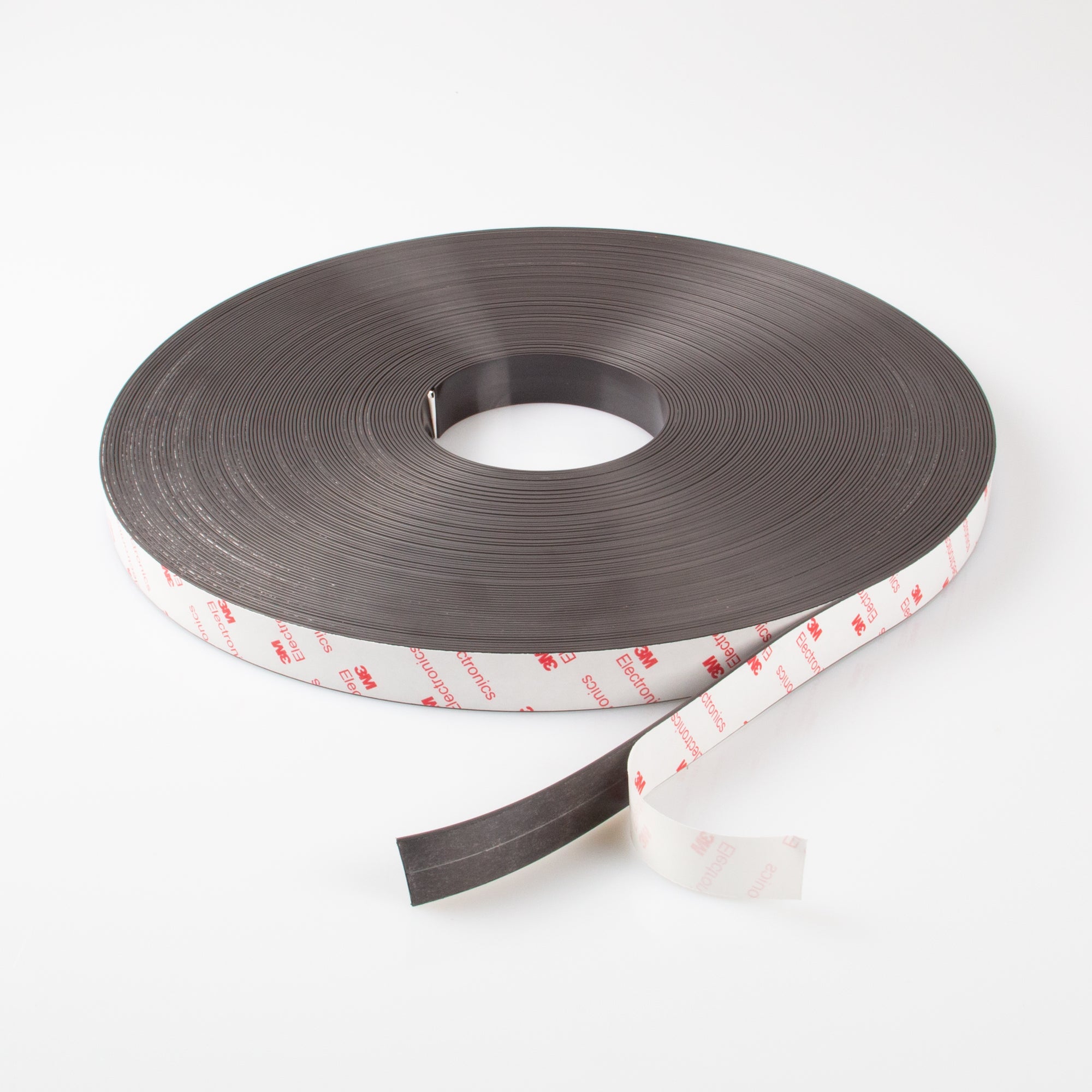 Magnetband - roh, selbstklebend - Typ B - 1,5mm x 12,7mm x 30,5m Magnetband - roh, selbstklebend - Typ B - 1,5mm x 12,7mm x 30,5m