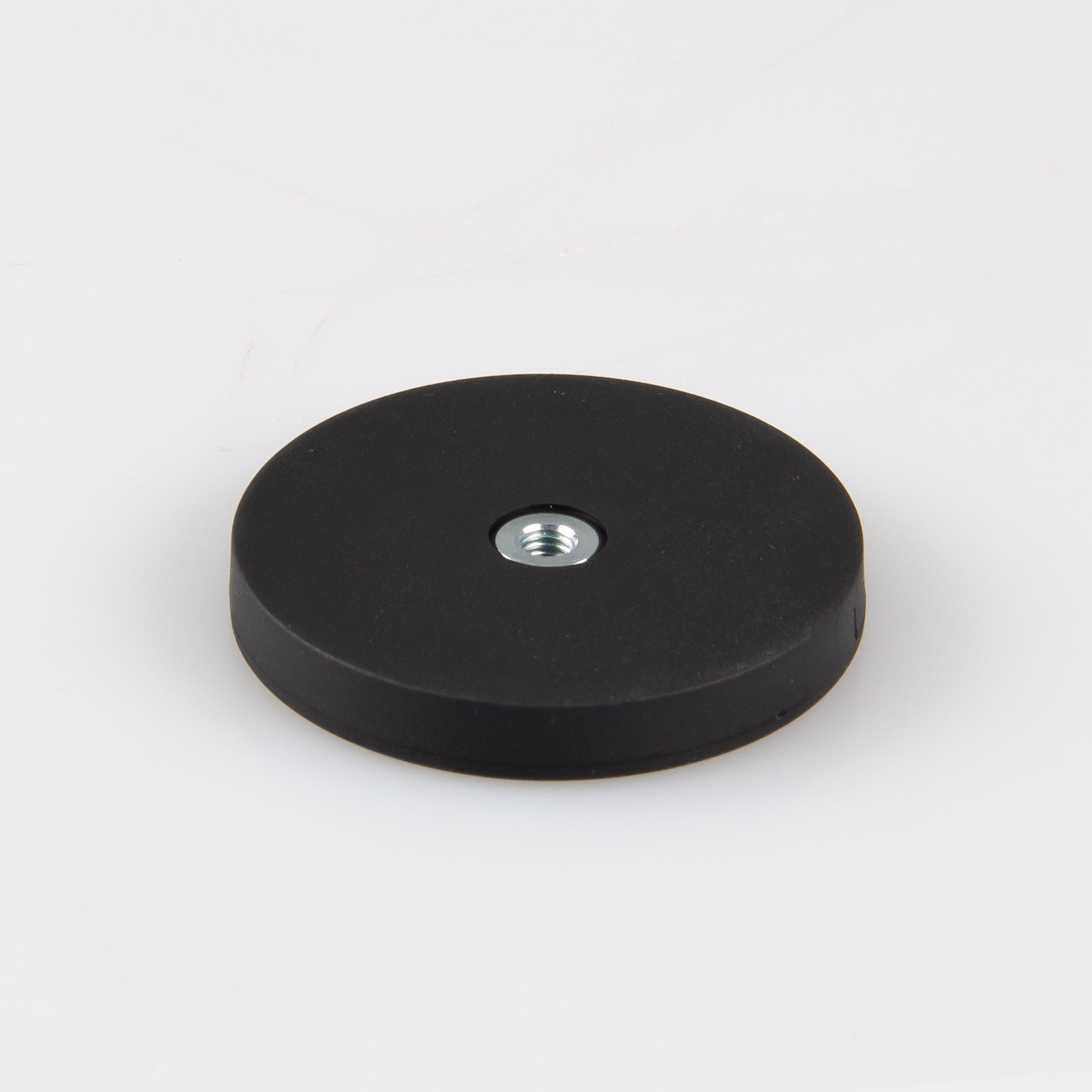 Gummiertes schwarzes Magnetsystem Ø43x6mm mit Innengewinde M4