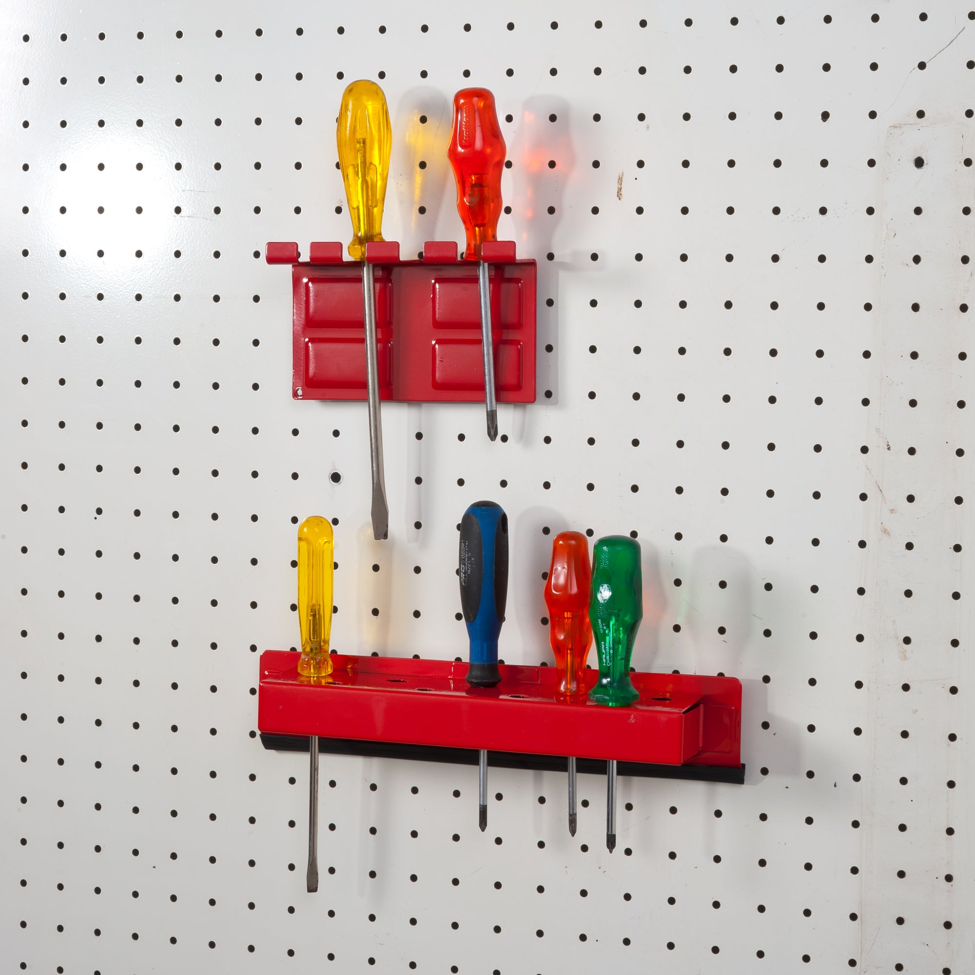 Magnetischer Halter für Kleinwerkzeuge Anwendung