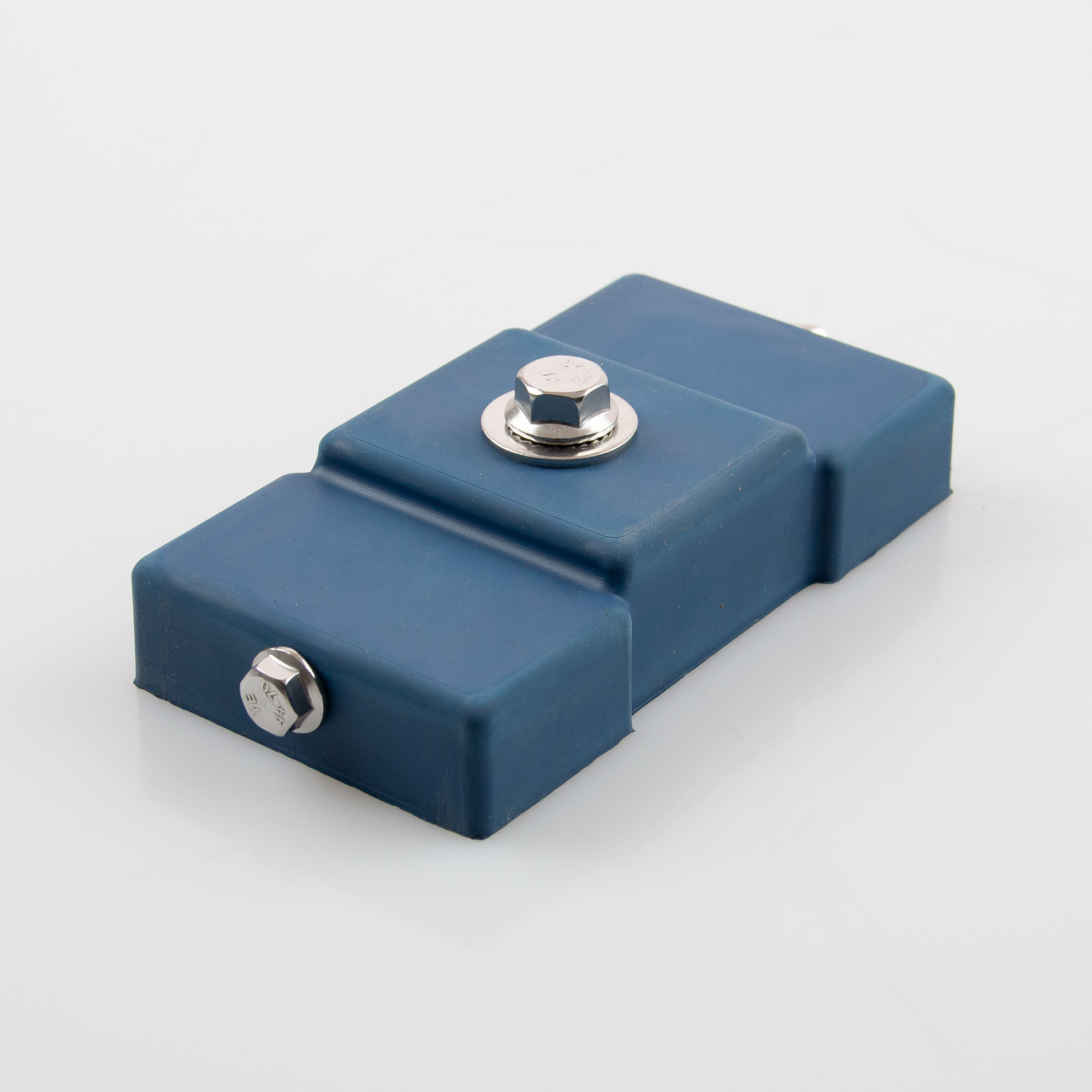 Gummiertes Magnetsystem 125x68x28mm mit 3x Innengewinde