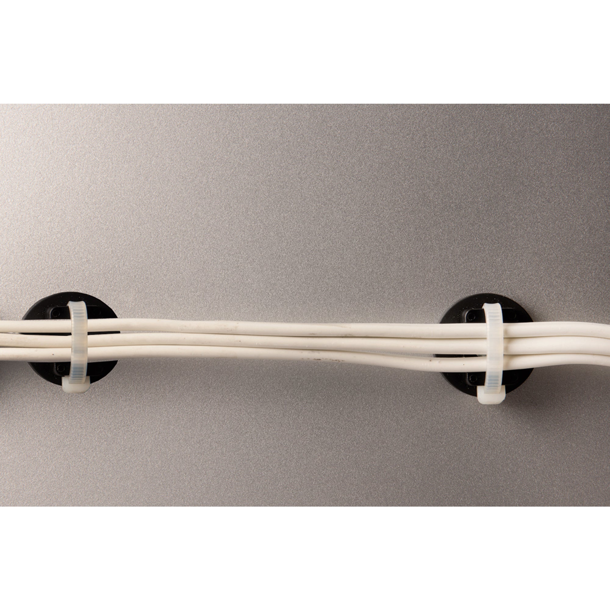 Magnetischer Kabelhalter Ø31mm Anwendung